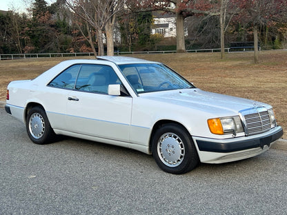 1990 Mercedes 300 CE