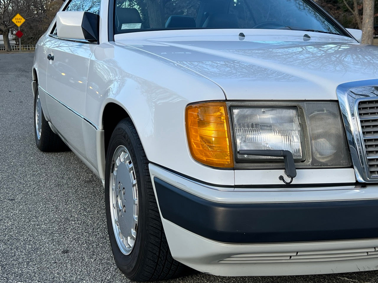 1990 Mercedes 300 CE