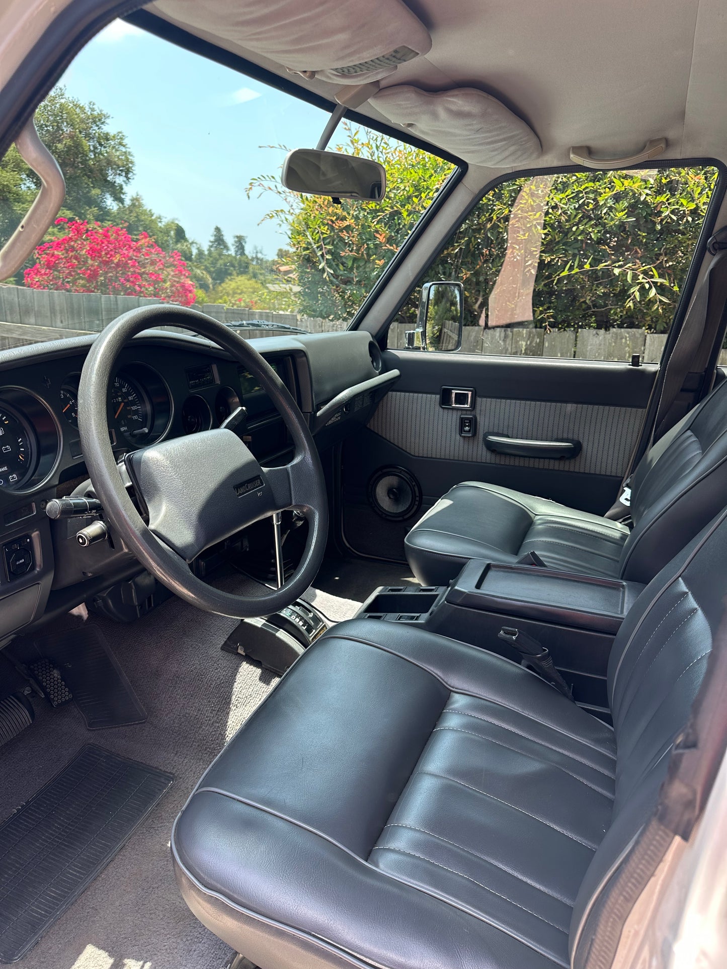 1990 Toyota Land Cruiser FJ62