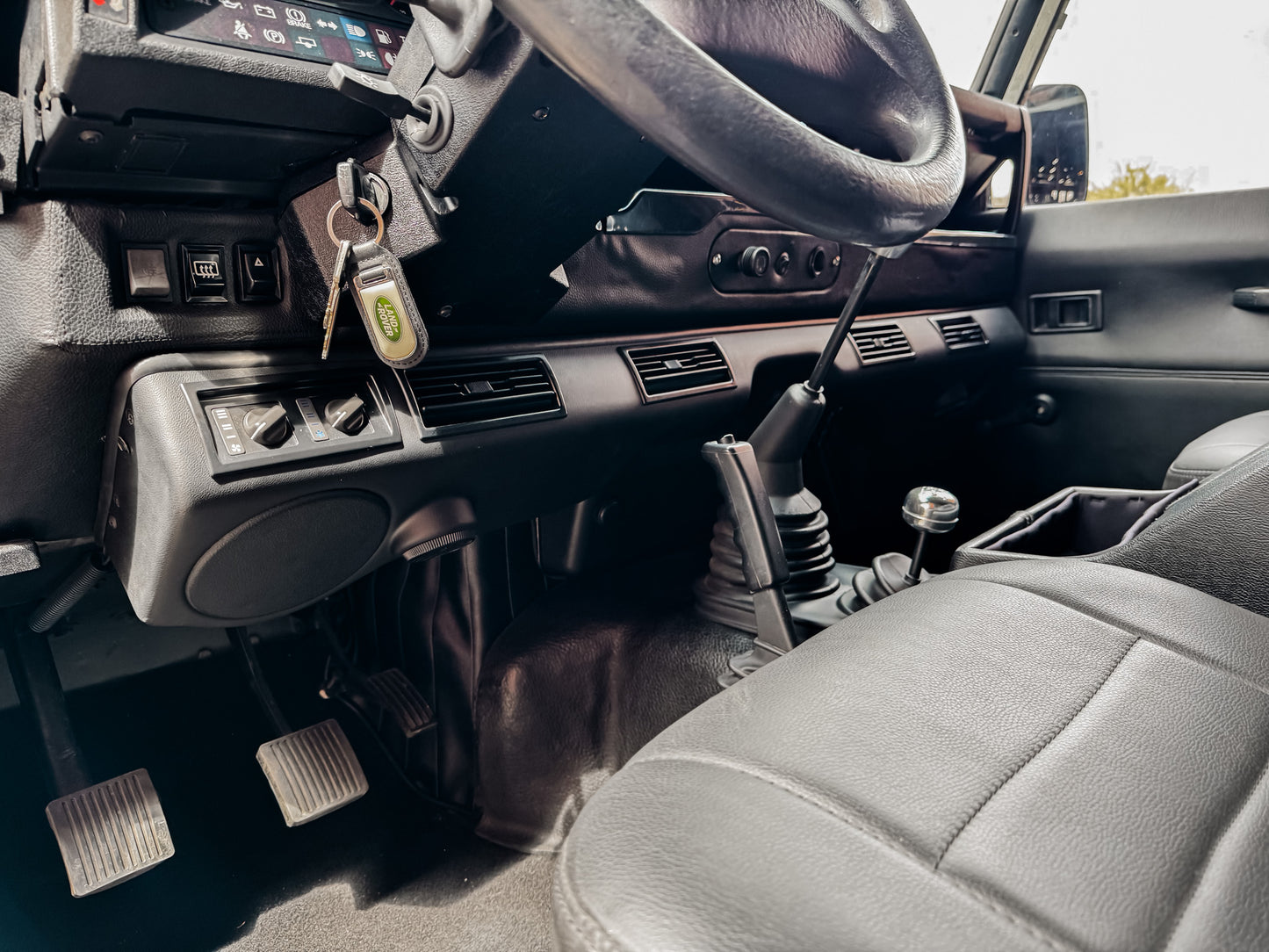 1992 Land Rover Defender LHD