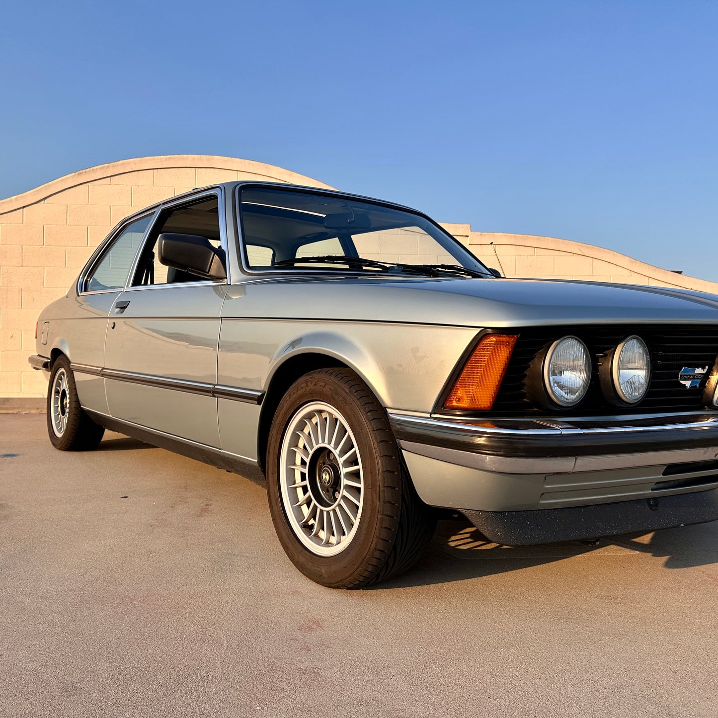1982 BMW 323i