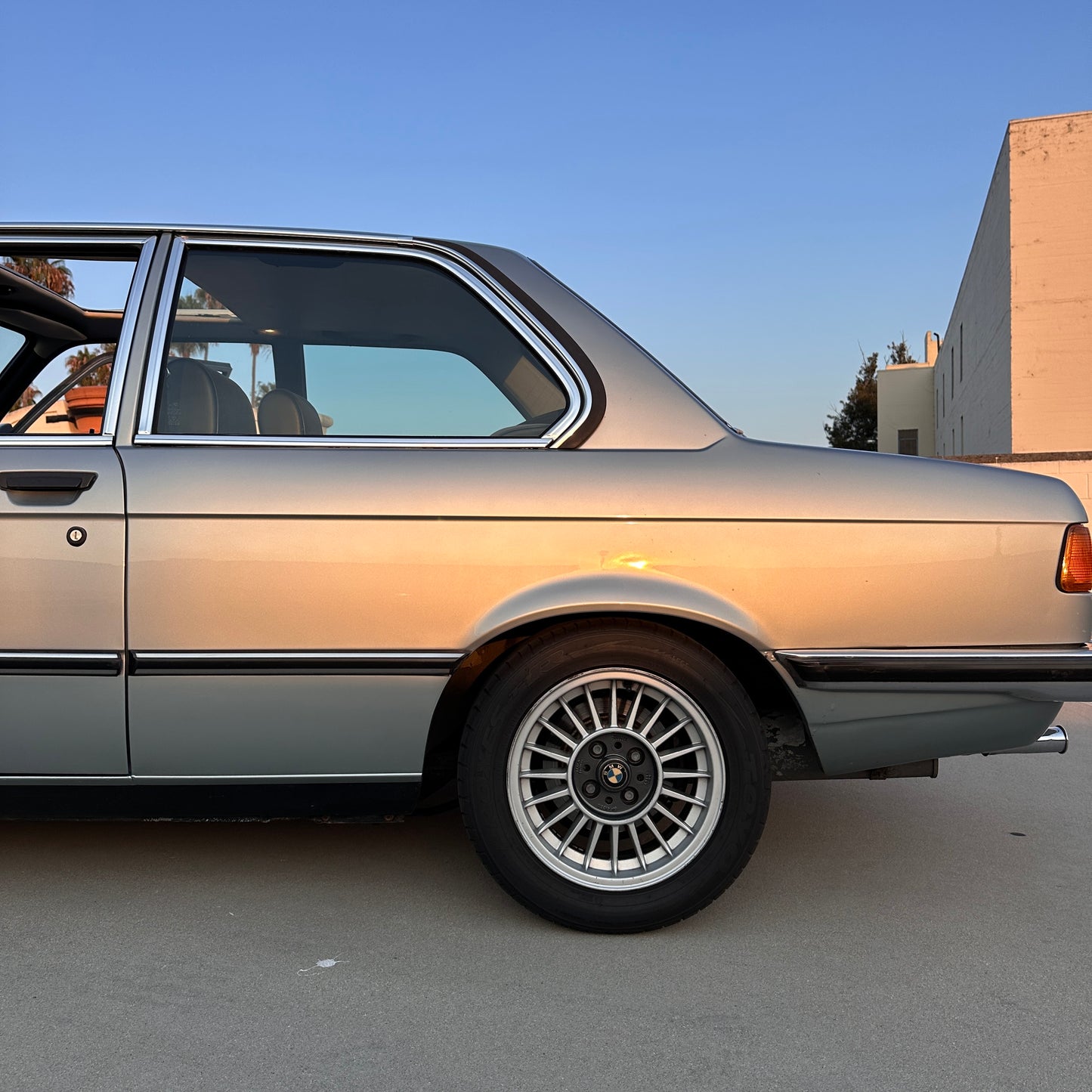 1982 BMW 323i