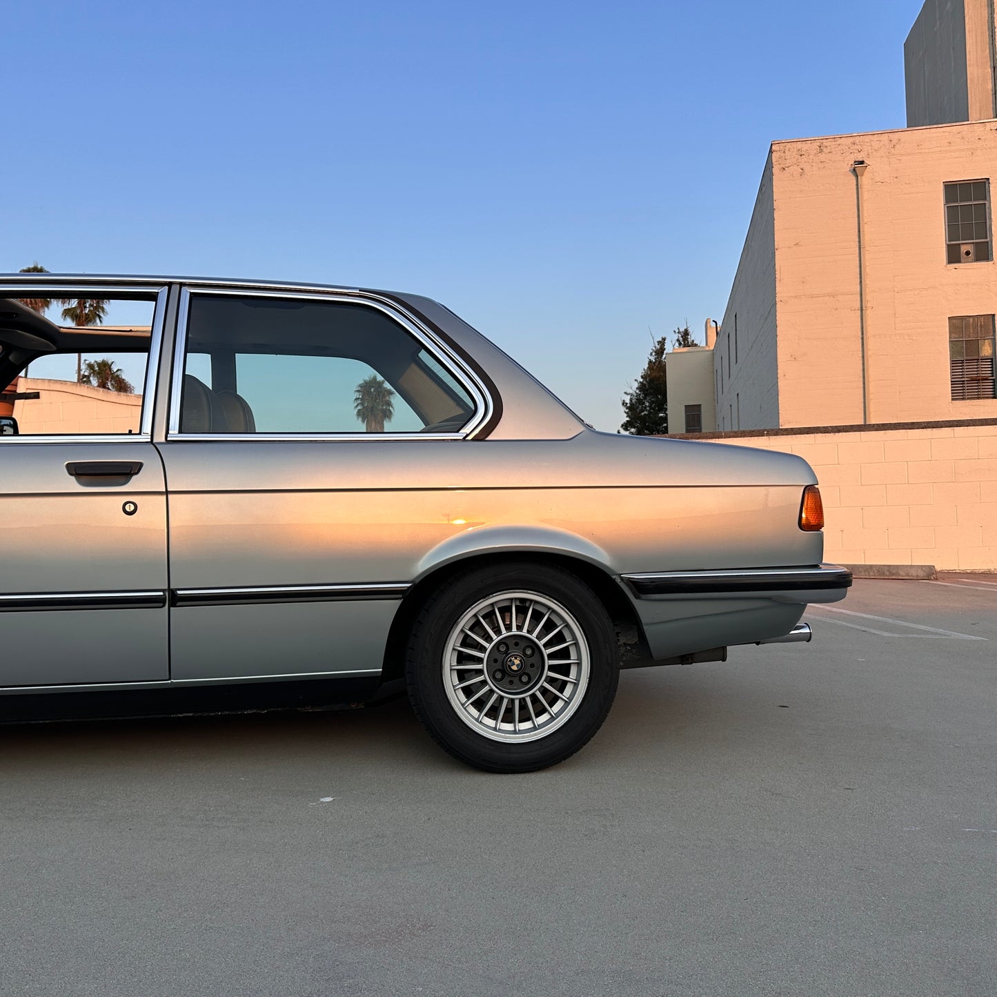 1982 BMW 323i