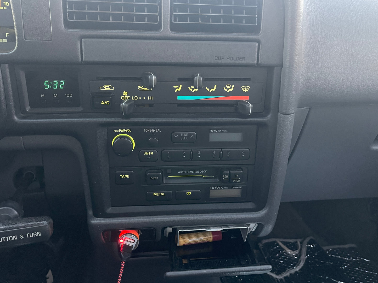 1994 Toyota Pick-up 4x4 DX Single Family