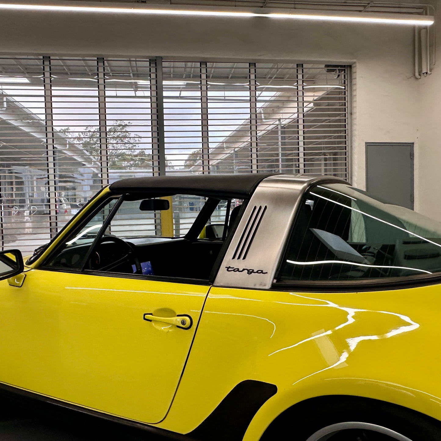 1975 Porsche 911 Targa Widebody