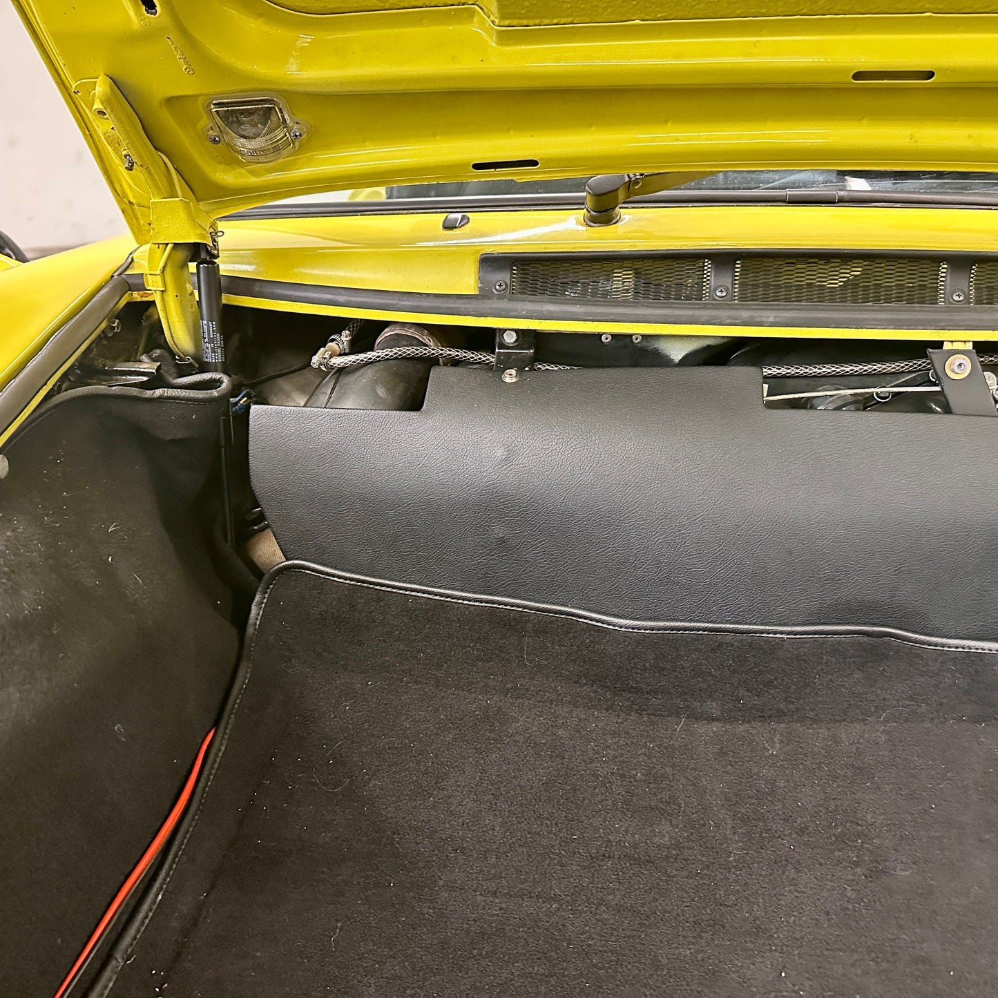 1975 Porsche 911 Targa Widebody