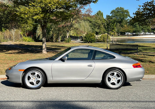 1999 Porsche 911 Carrera Coupe