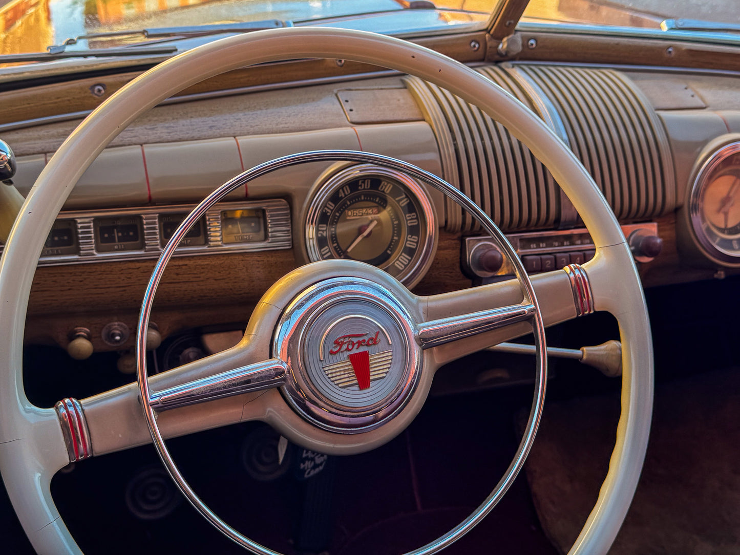 1946 Ford Super Deluxe Convertible