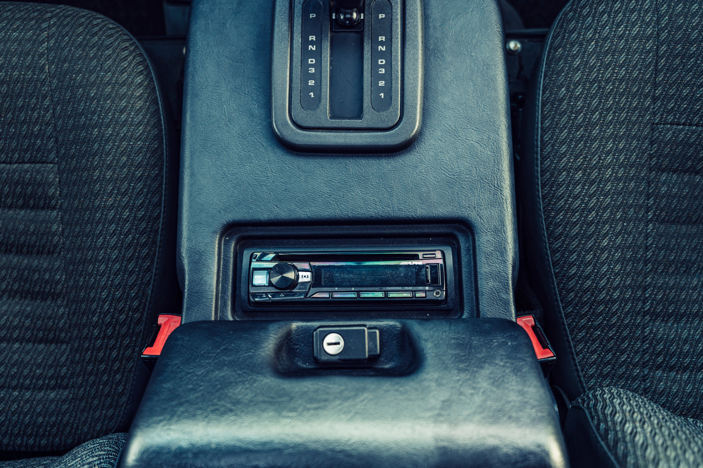 1997 Land Rover Defender 90 NAS