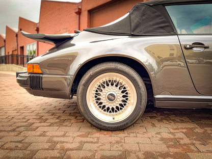 1989 Porsche 911 Carrera Cabriolet