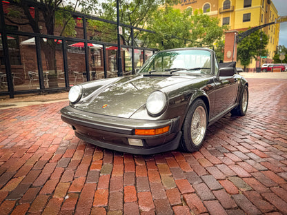 1989 Porsche 911 Carrera Cabriolet