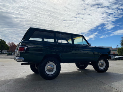 1969 Jeep Wagoneer