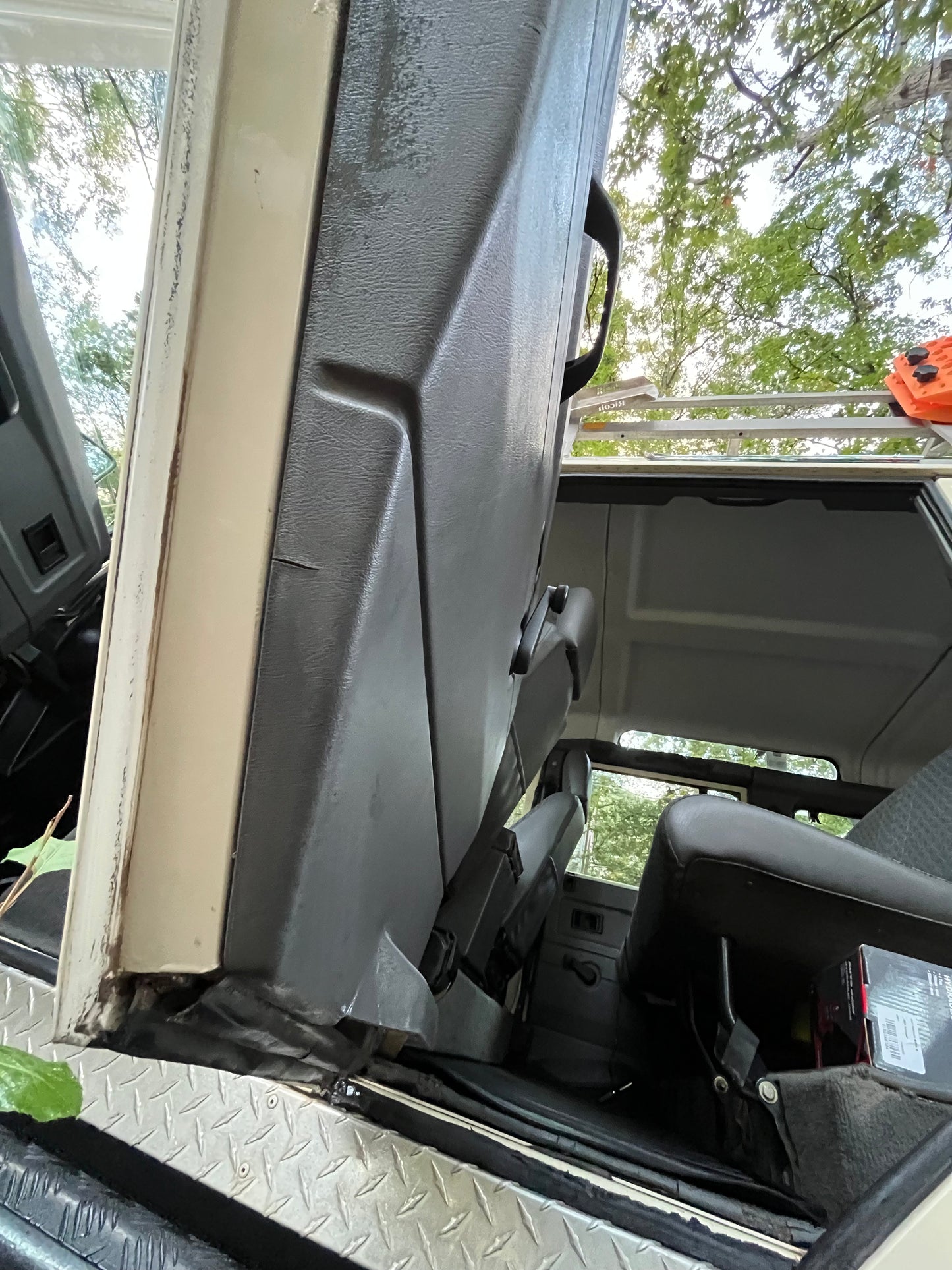 1999 Land Rover Defender 110 TD5 RHD