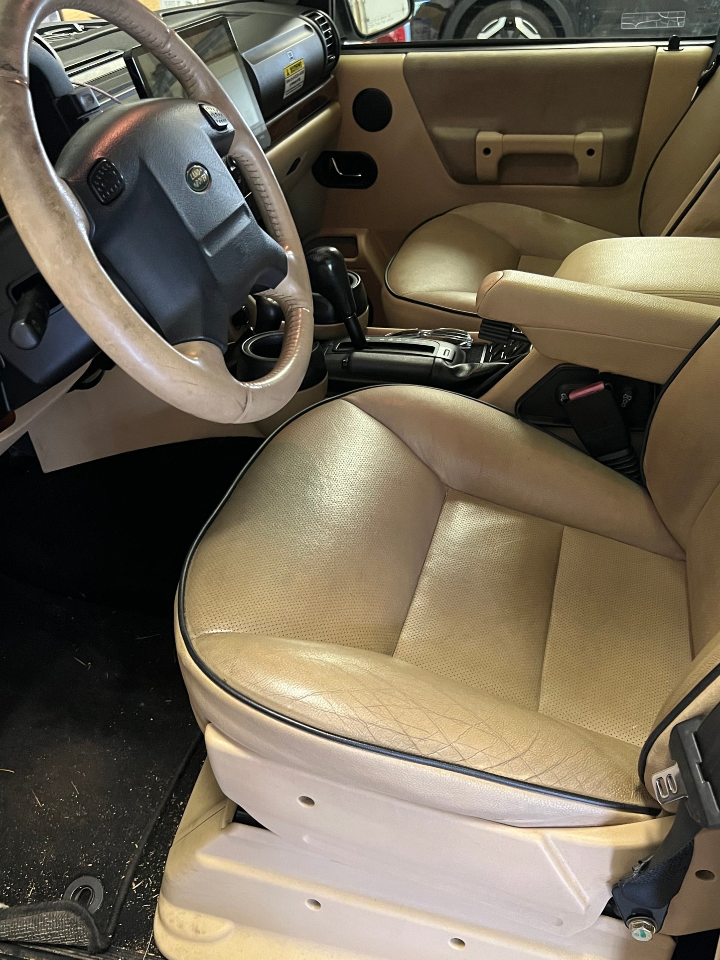 2004 LandRover Discovery SE