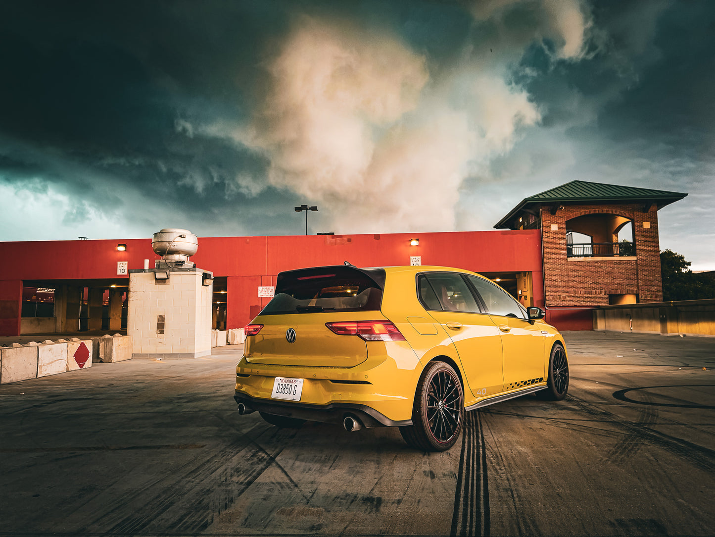 2023 Volkswagen Golf GTi 40th Anniversary