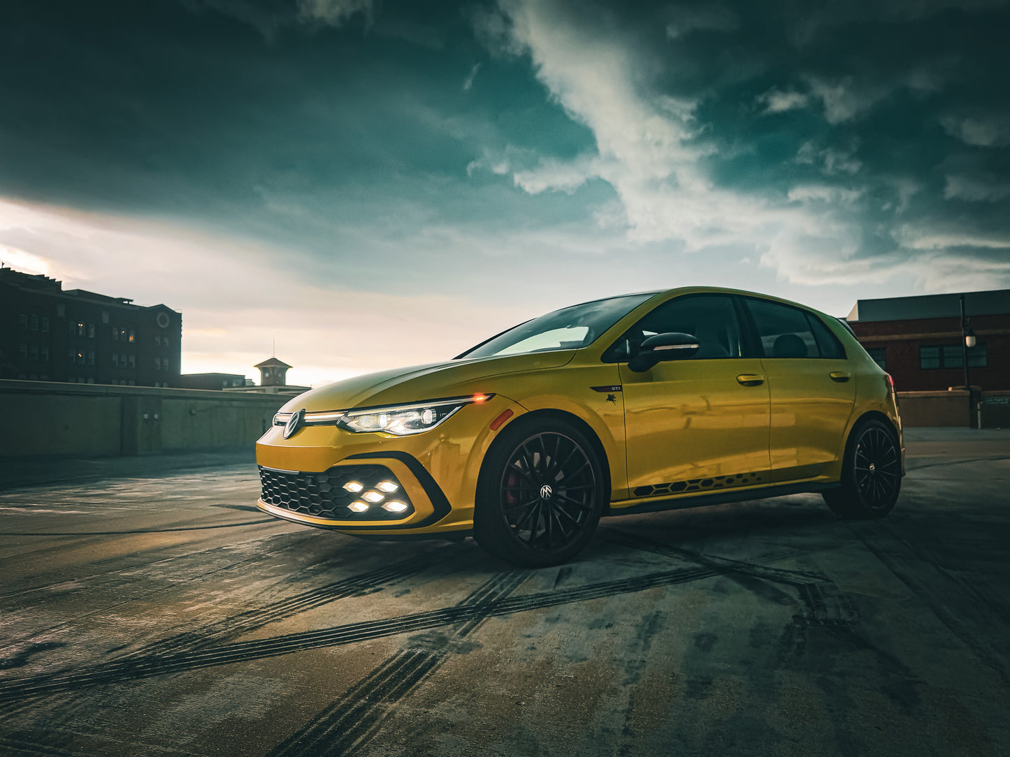 2023 Volkswagen Golf GTi 40th Anniversary