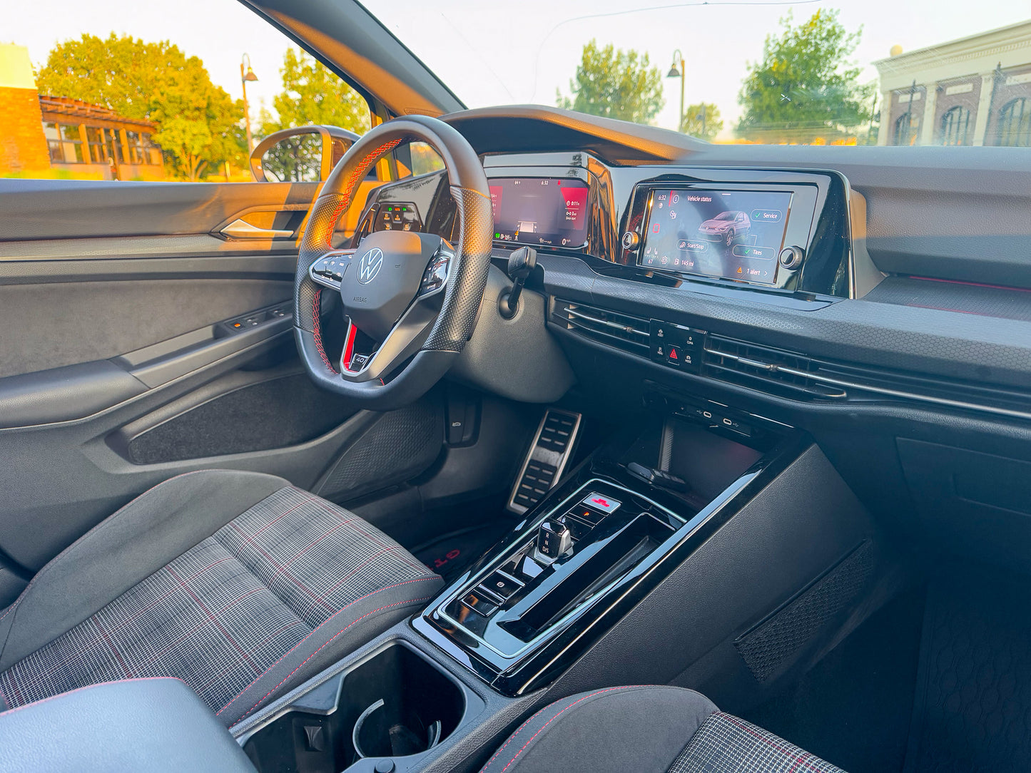 2023 Volkswagen Golf GTi 40th Anniversary