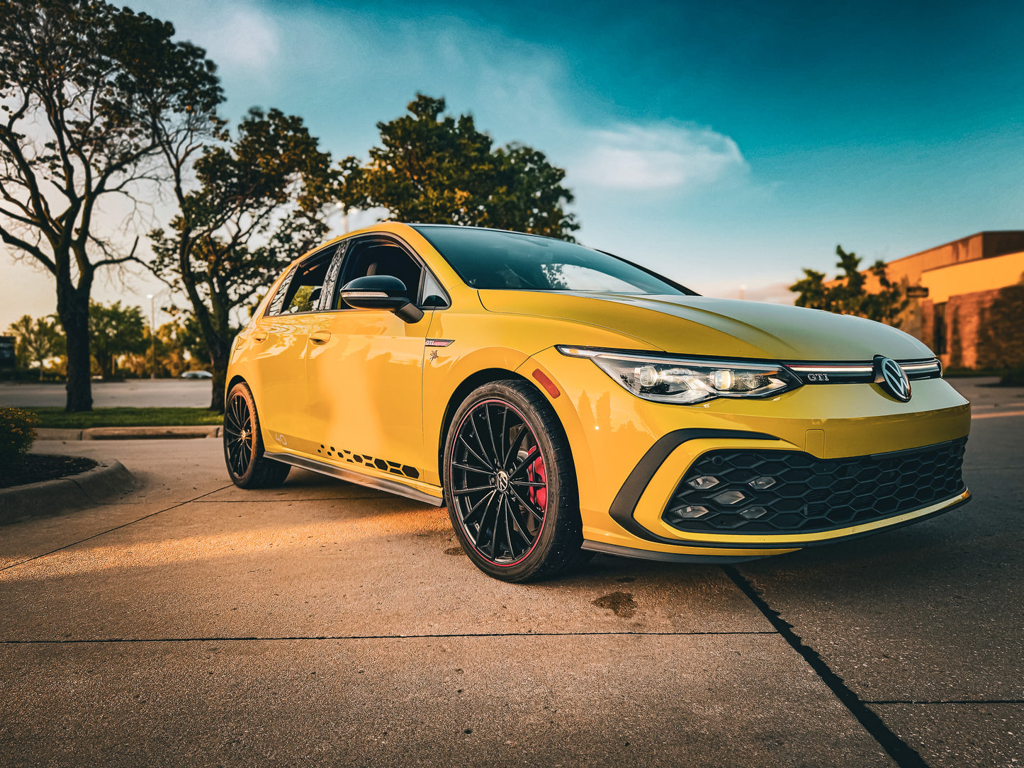 2023 Volkswagen Golf GTi 40th Anniversary