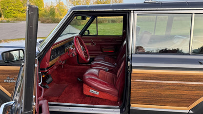 1986 Jeep  Grand Wagoneer