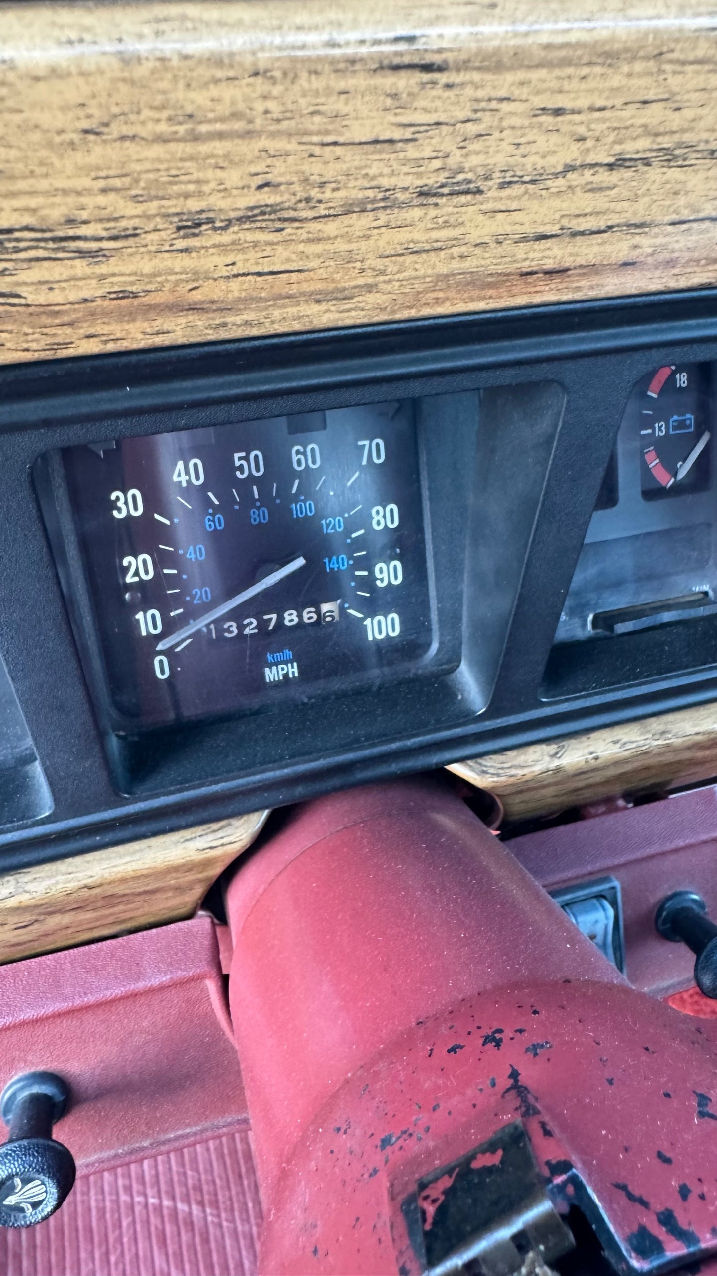 1986 Jeep  Grand Wagoneer