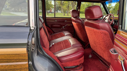 1986 Jeep  Grand Wagoneer