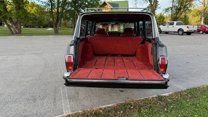 1986 Jeep  Grand Wagoneer