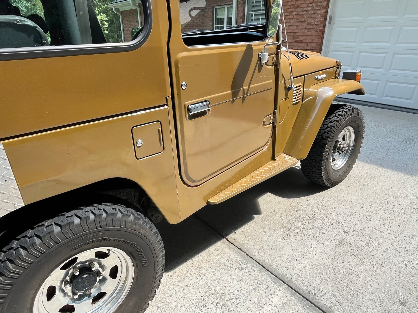 1983 Toyota Land Cruiser FJ40 1 of 300