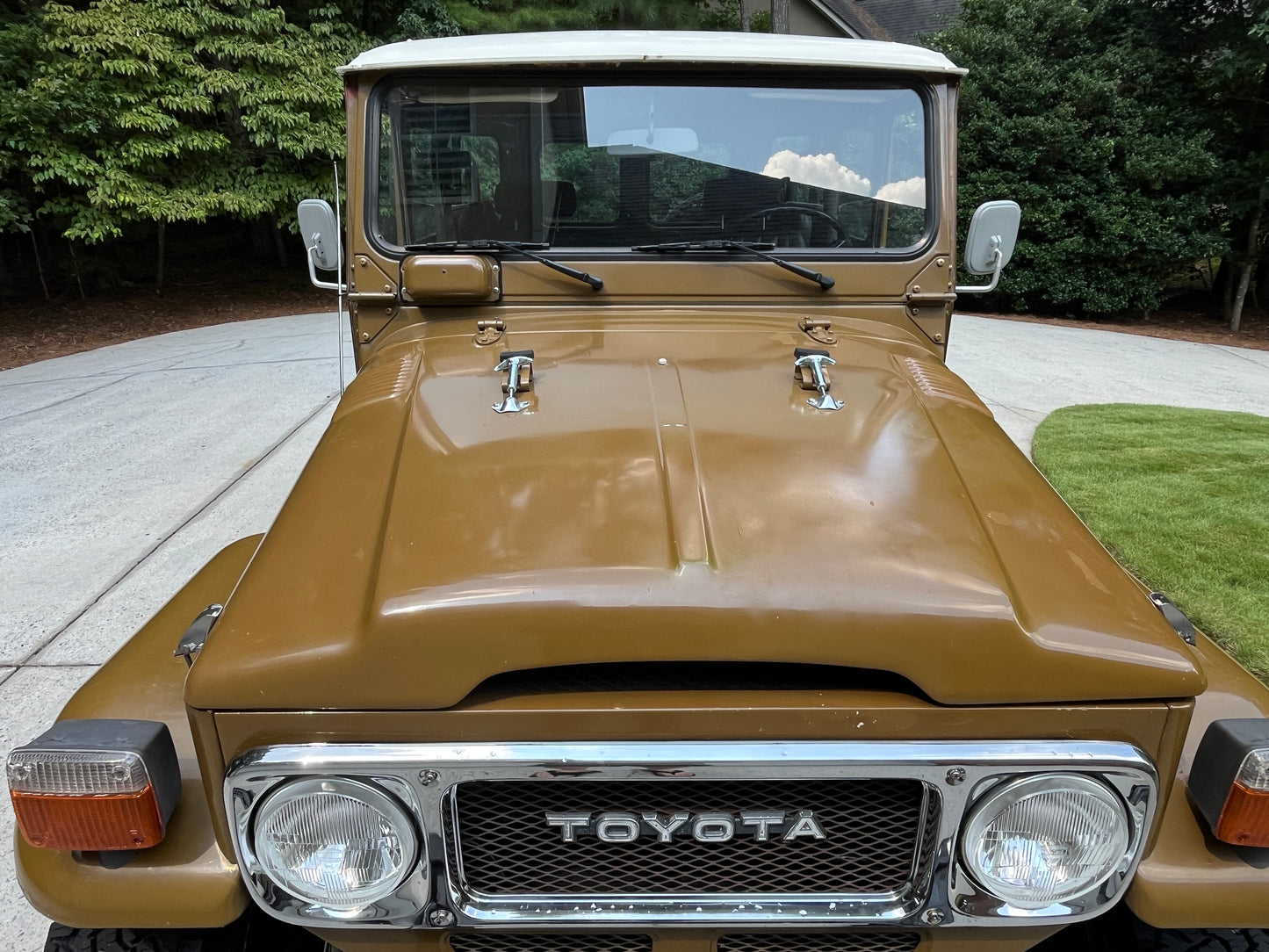 1983 Toyota Land Cruiser FJ40 1 of 300