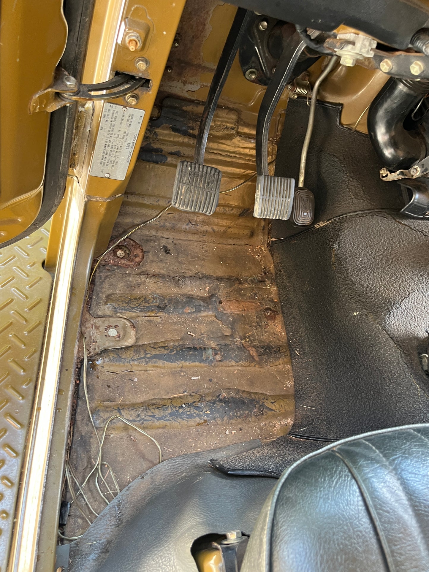1983 Toyota Land Cruiser FJ40 1 of 300