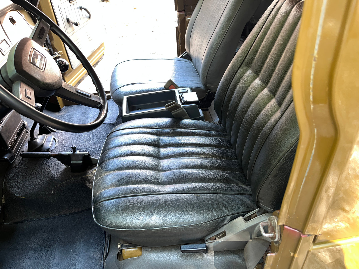 1983 Toyota Land Cruiser FJ40 1 of 300