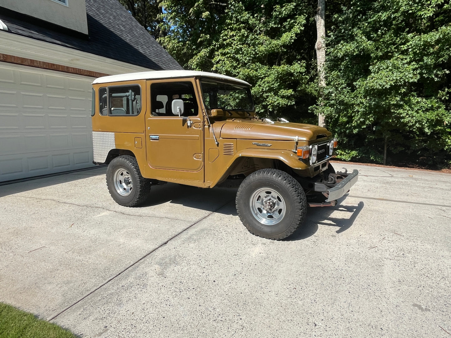 1983 Toyota Land Cruiser FJ40 1 of 300