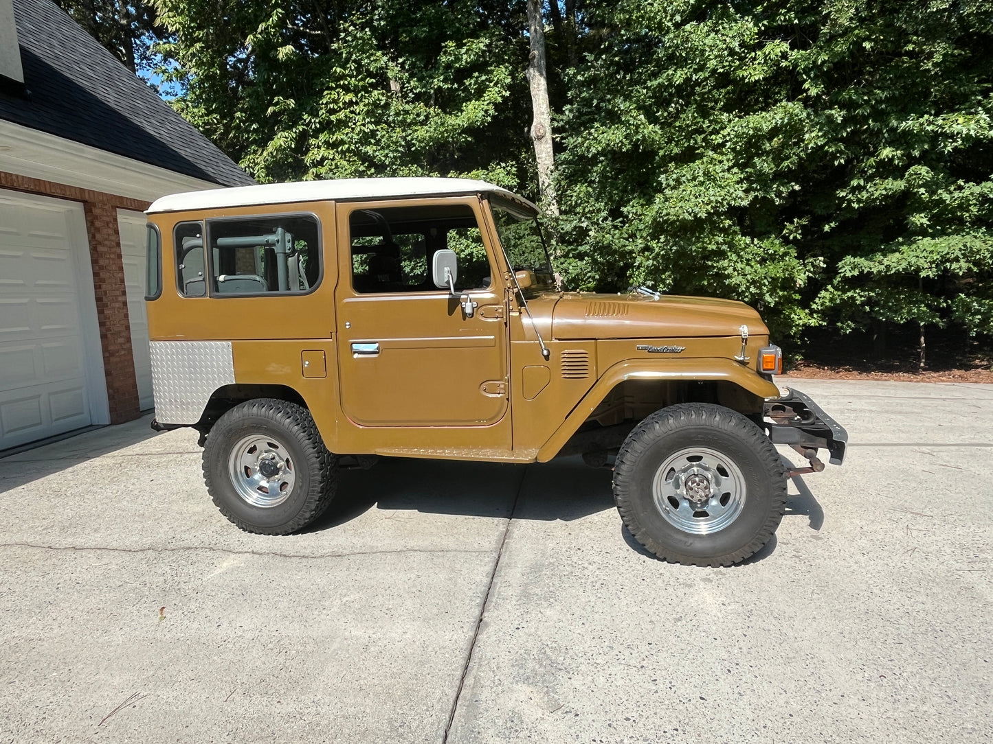 1983 Toyota Land Cruiser FJ40 1 of 300