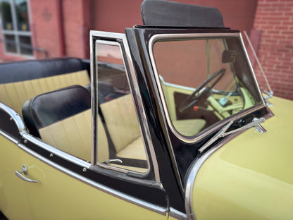 1950 Willys Jeepster V6