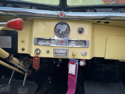1950 Willys Jeepster V6