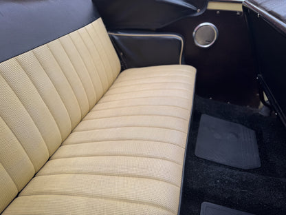 1950 Willys Jeepster V6