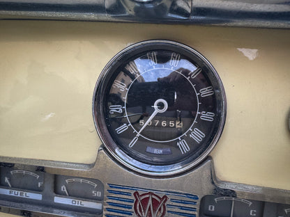 1950 Willys Jeepster V6