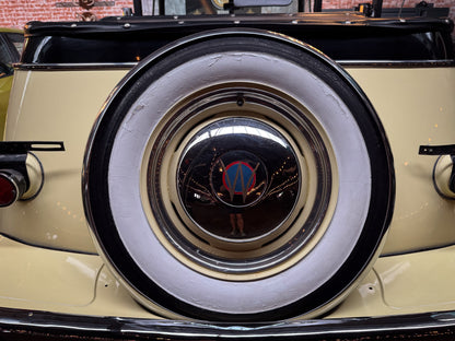 1950 Willys Jeepster V6