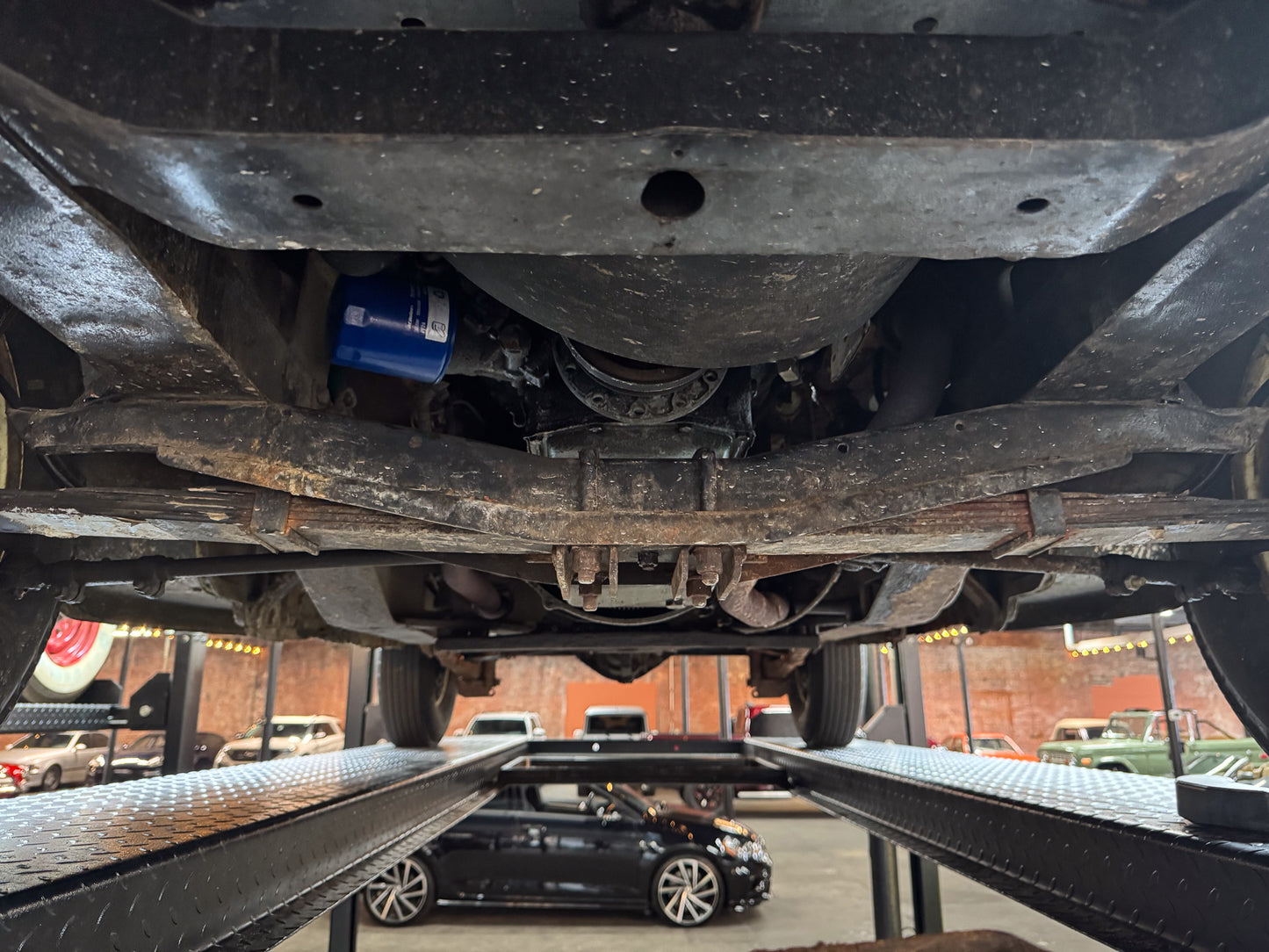 1950 Willys Jeepster V6