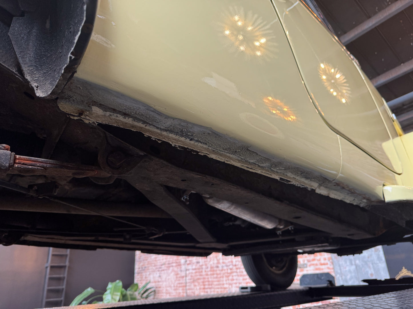 1950 Willys Jeepster V6