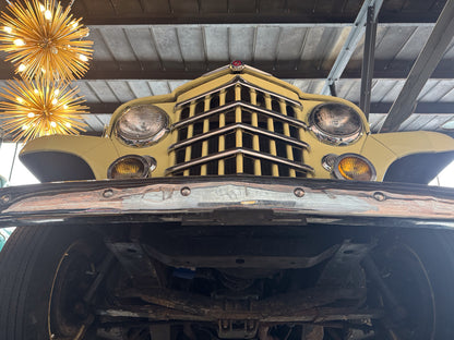 1950 Willys Jeepster V6