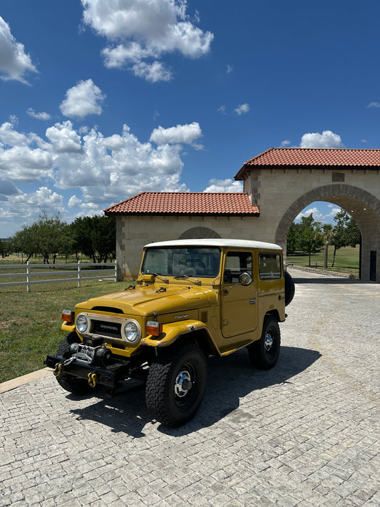 1976 Toyota FJ40 Land Cruiser