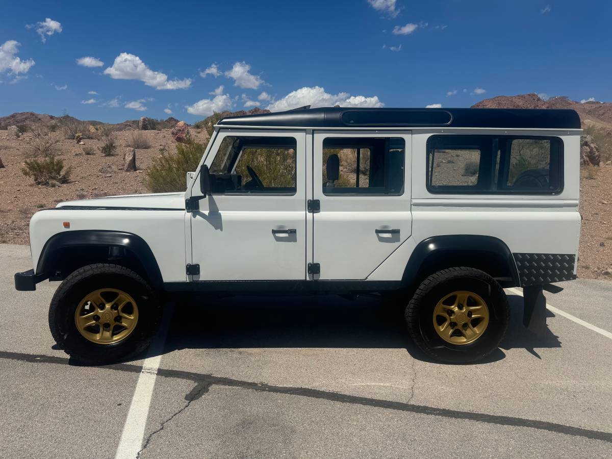 1989 Land Rover Defender 110 V8