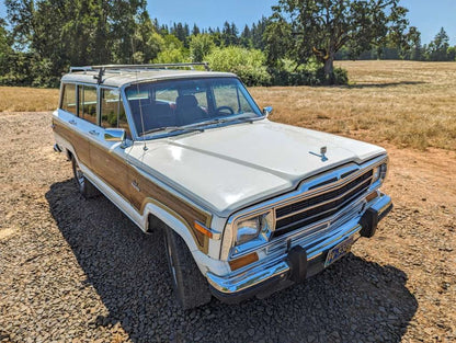 1986 Jeep Grand Wagoneer