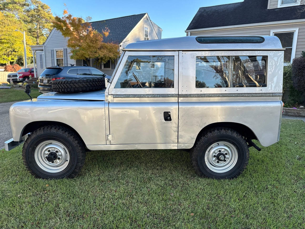 1980 Land Rover - Santana Series III 88